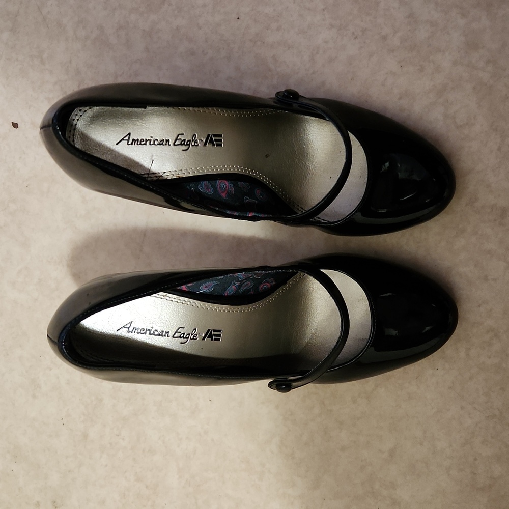 Black, American eagle,  pumps, 8.5W
